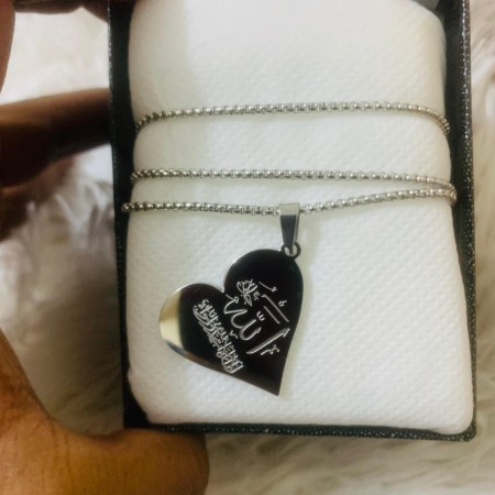 aitul kurci love locket